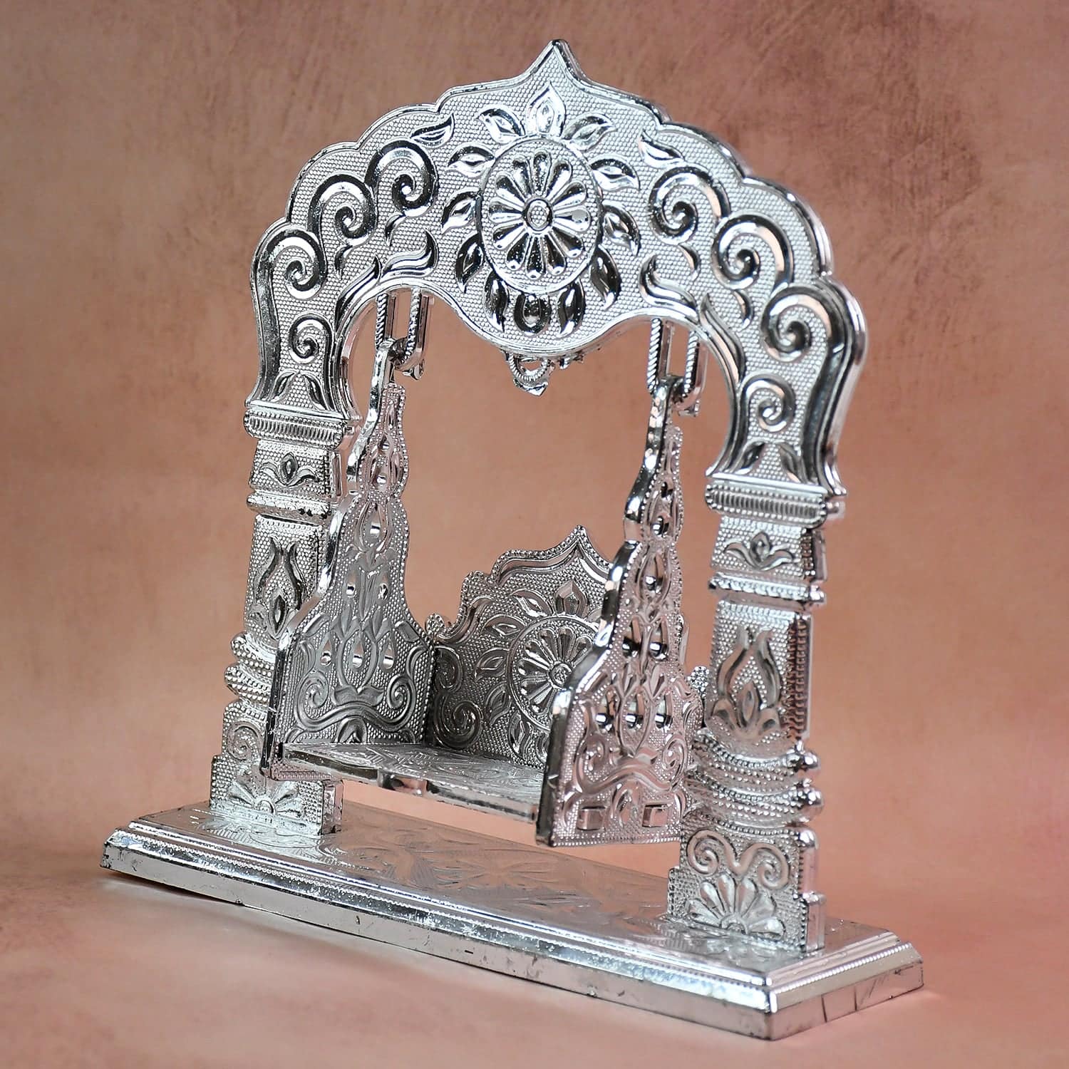 Bal Gopal Silver Jhula Swing - Image 3