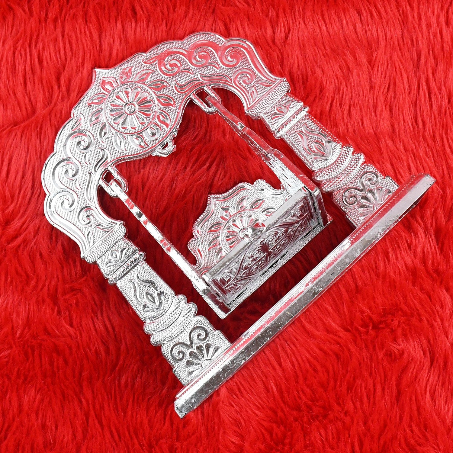 Bal Gopal Silver Jhula Swing - Image 6