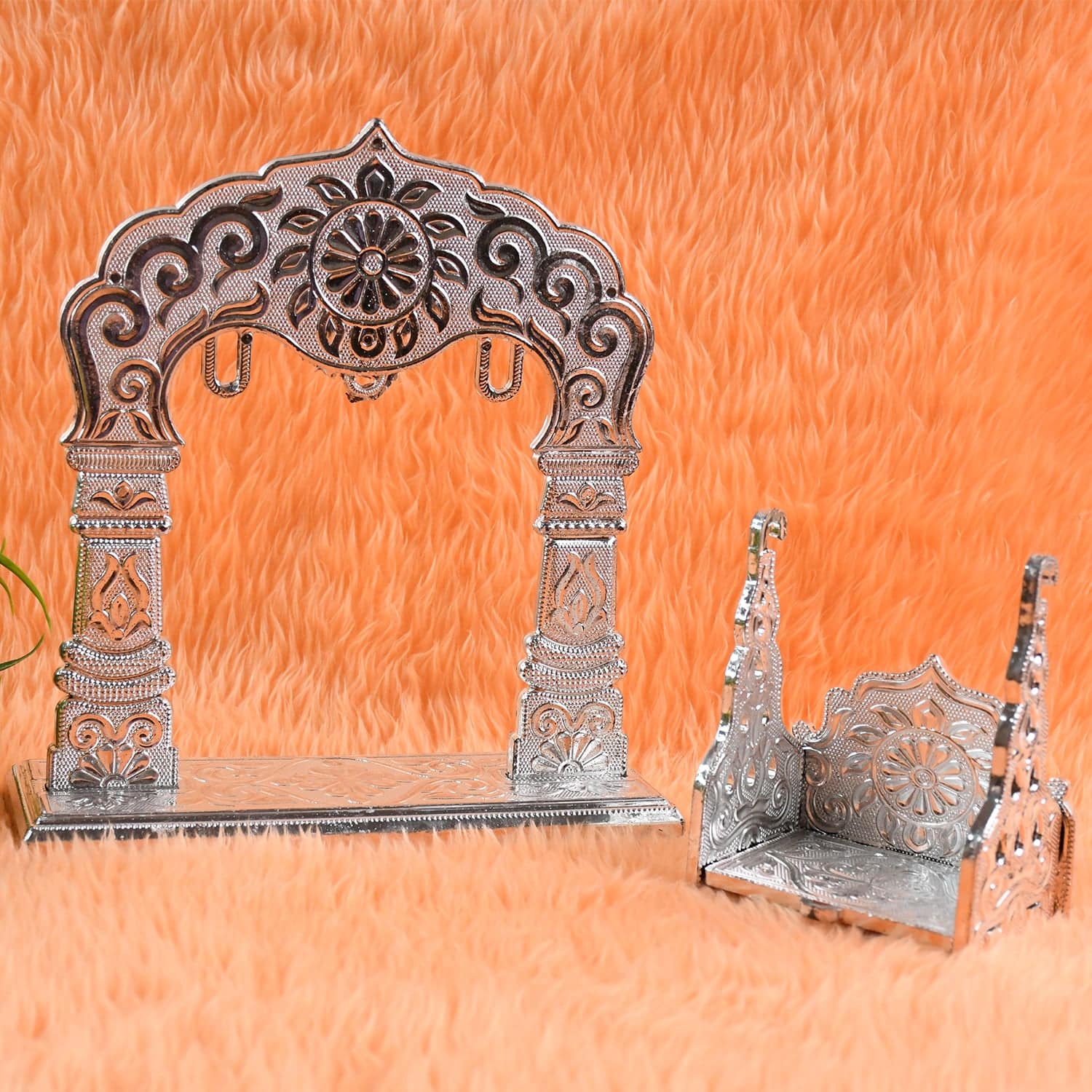 Bal Gopal Silver Jhula Swing - Image 9